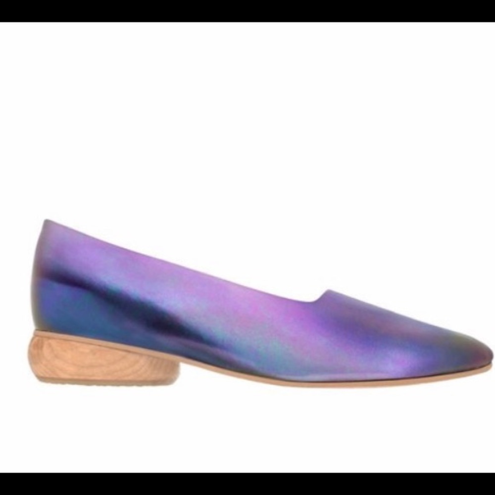 Sydney Brown Iridescent Angle Flats